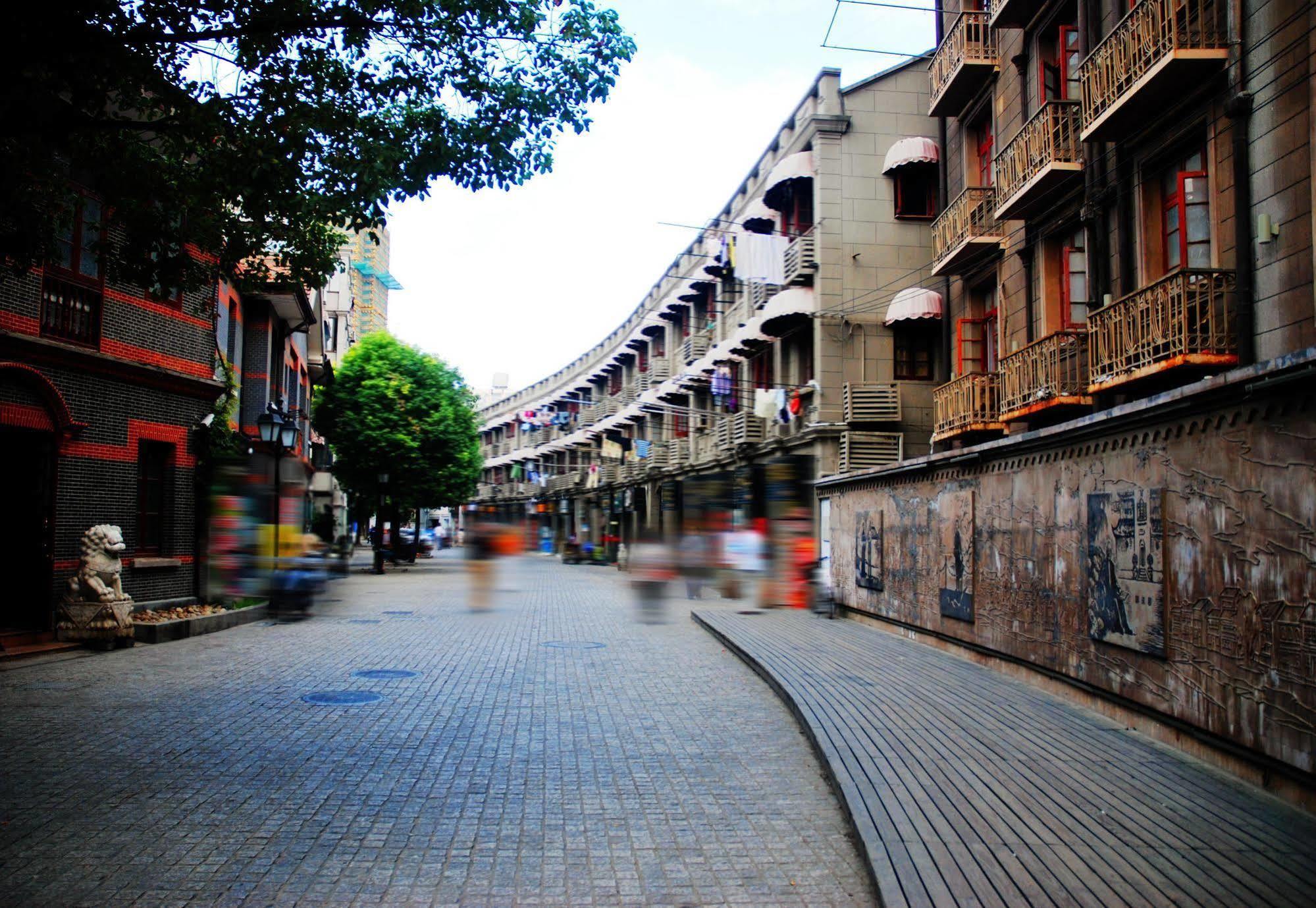 Kingtown Hongkou Shanghai Exterior foto